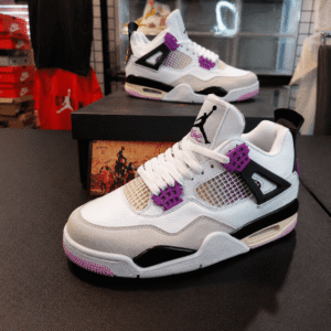 Air Jordan 4 Retro